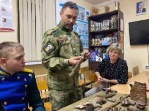 Подробнее о статье В НЕВИННОМЫССКЕ ПРОШЛА ПЕРЕДАЧА ЭКСПОНАТОВ «ВАХТЫ ПАМЯТИ»