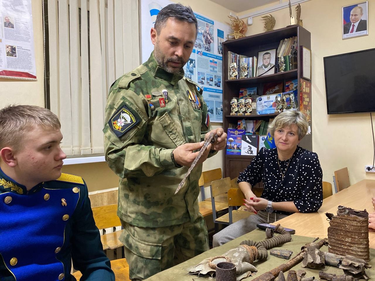 Вы сейчас просматриваете В НЕВИННОМЫССКЕ ПРОШЛА ПЕРЕДАЧА ЭКСПОНАТОВ «ВАХТЫ ПАМЯТИ»