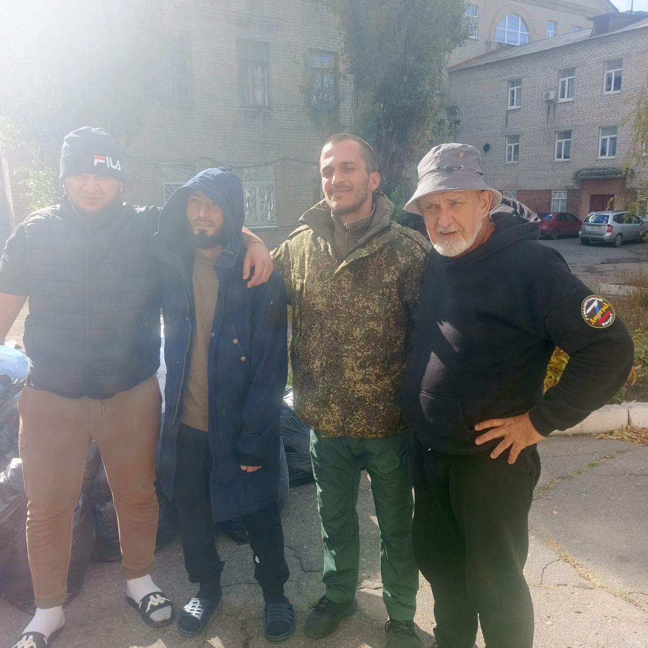 Подробнее о статье ГУМАНИТАРНЫЕ ВЫЕЗДЫ «ZА РУССКИЙ МИР 3.0»